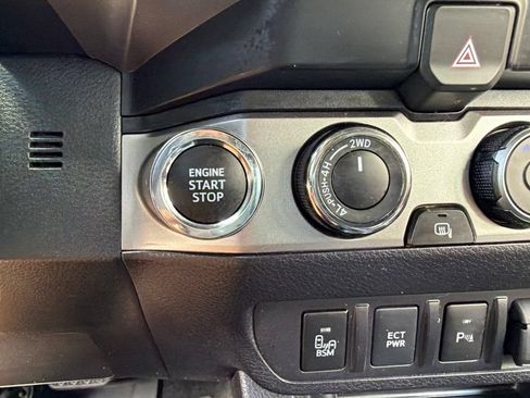 Used 2023 Toyota Tacoma Limited AWD/4WD image 13