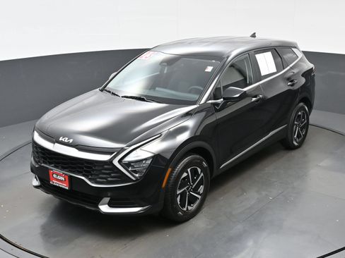 Used 2023 Kia Sportage LX AWD/4WD image 36