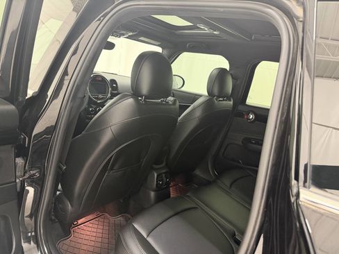 Used 2019 MINI Cooper Countryman S w/ Premium Package image 29