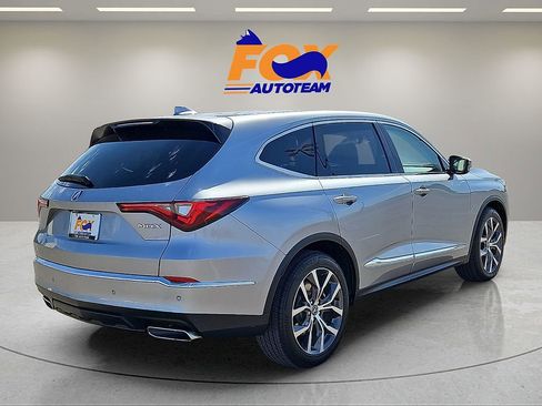 Used 2024 Acura MDX FWD w/ Technology Package image 4