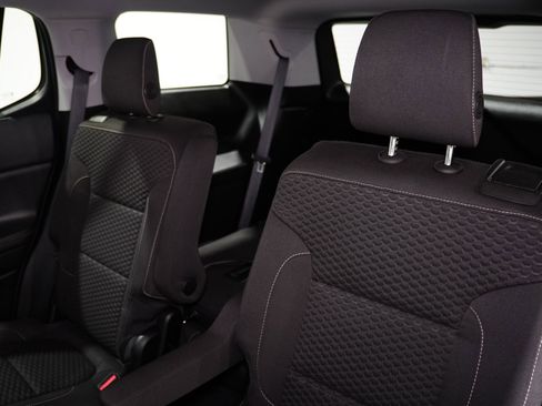 Used 2017 GMC Acadia SLE w/ Driver Alert Package I image 12