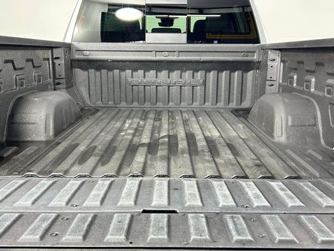 Used 2024 GMC Sierra 1500 Denali w/ Denali Reserve Package image 14
