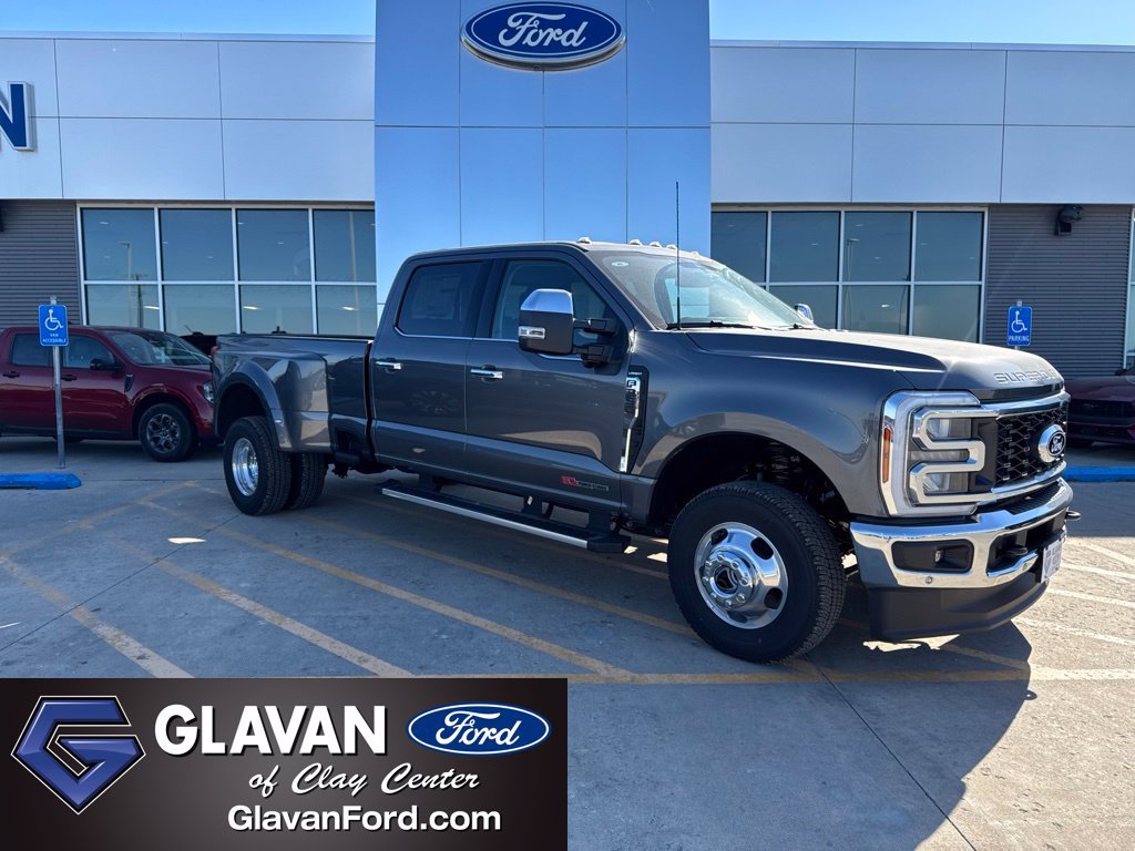 New 2027 Ford F350 Lariat w/ Lariat Premium Package AWD/4WD image 1