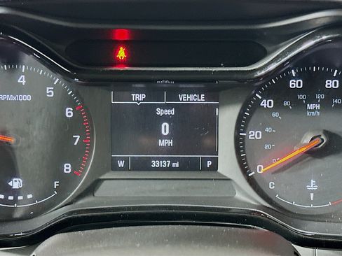 Used 2024 Chevrolet Trax LS FWD image 18