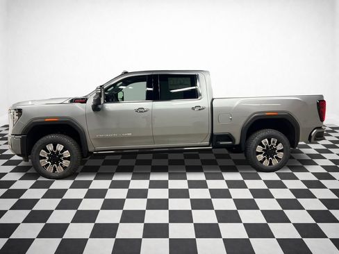 New 2026 GMC Sierra 2500 Denali w/ Denali Reserve Package AWD/4WD image 5