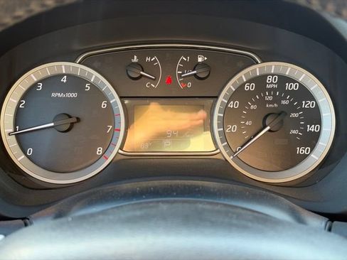 Used 2015 Nissan Sentra SR w/ Navigation Package FWD image 32