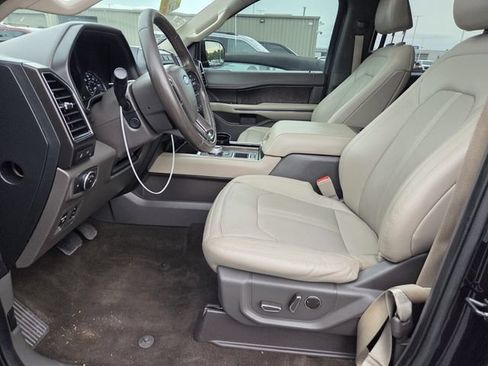 Used 2021 Ford Expedition Limited RWD image 5