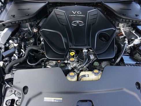 Used 2019 INFINITI Q50 Signature Edition AWD/4WD image 14