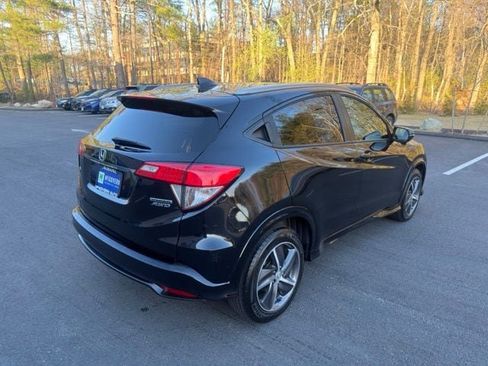 Used 2019 Honda HR-V Touring image 5