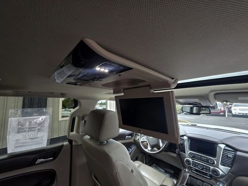Used 2019 Chevrolet Tahoe LT AWD/4WD image 11