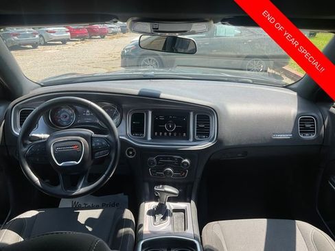 Used 2020 Dodge Charger SXT image 15