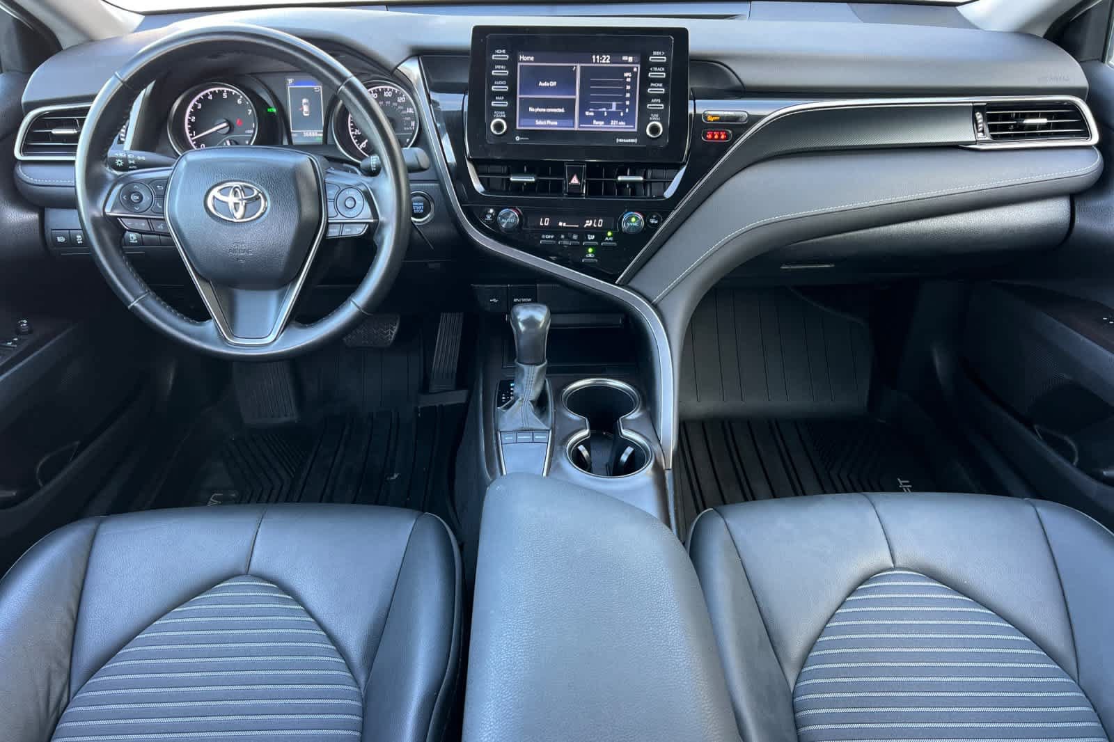 Certified 2024 Toyota Camry SE w/ Convenience Package FWD image 3