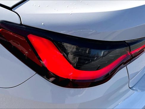 Used 2024 BMW 430i Convertible w/ Convenience Package image 27