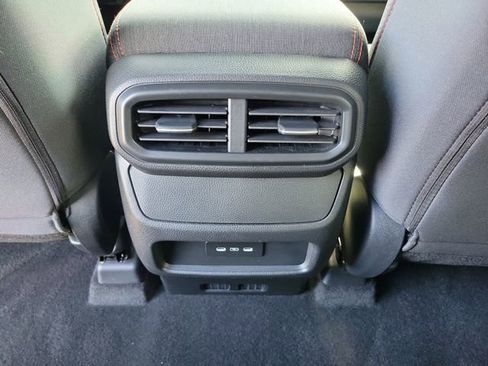 Certified 2025 Honda Pilot Sport image 11