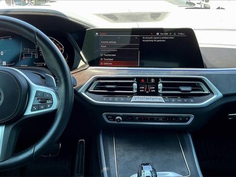 Certified 2021 BMW X5 xDrive40i w/ M Sport Package image 6