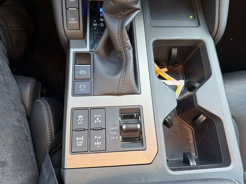 Used 2024 Toyota Land Cruiser image 23