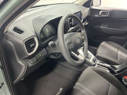 New 2026 Hyundai Venue SEL image 9