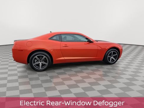 Used 2010 Chevrolet Camaro LT image 10