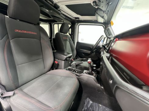 Used 2021 Jeep Wrangler Unlimited Rubicon w/ Cold Weather Group image 23