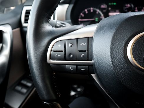 Used 2023 Lexus GX 460 Premium w/ Premium Package AWD/4WD image 19