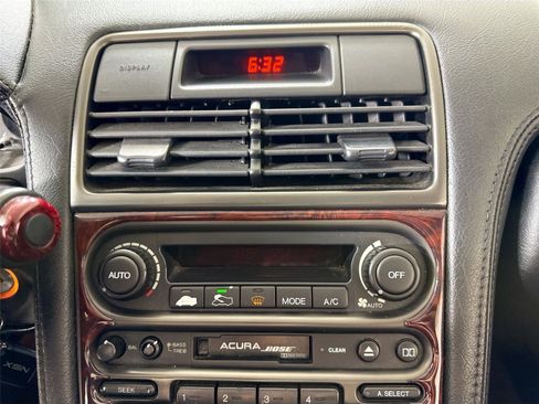 Used 1995 Acura NSX T image 18