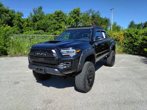 Used 2020 Toyota Tacoma 4x4 Double Cab image 4