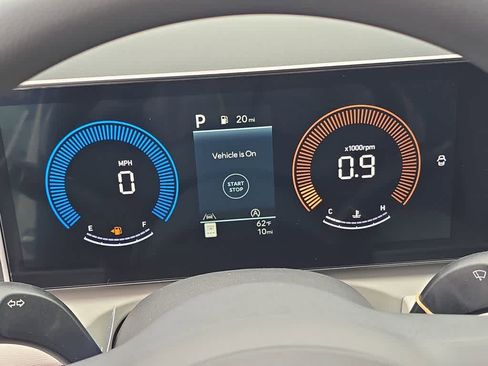 New 2026 Hyundai Tucson SEL FWD image 32