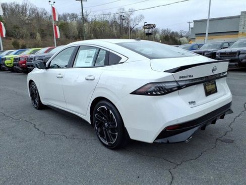 New 2026 Nissan Sentra SR image 3