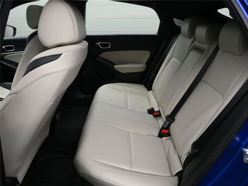 Used 2025 Acura Integra A-Spec image 9