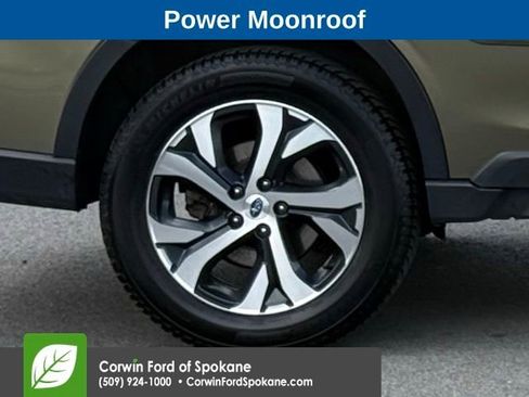 Used 2022 Subaru Outback Limited AWD/4WD image 9