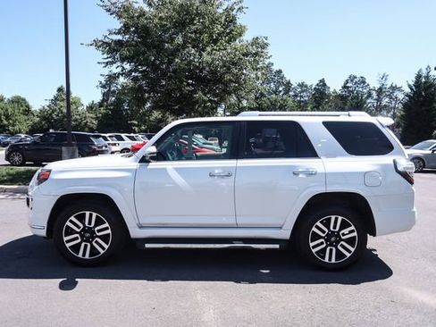 Used 2017 Toyota 4Runner Limited AWD/4WD image 11