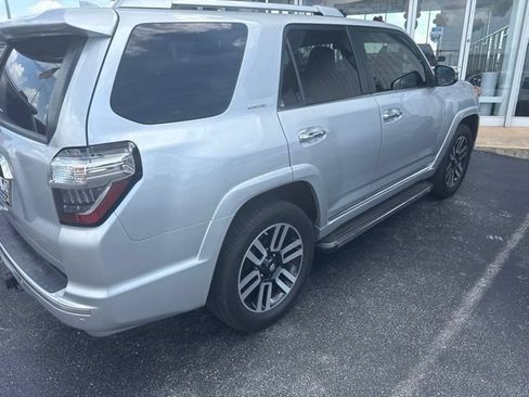 Used 2021 Toyota 4Runner Limited AWD/4WD image 4
