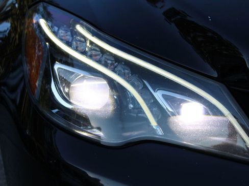 Used 2014 Mercedes-Benz E 350 2dr Coupe E 350 RWD w/ Premium 1 Package image 32