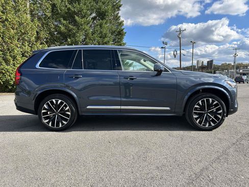 New 2026 Volvo XC90 B6 Ultra image 2