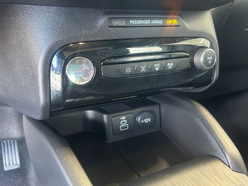 Used 2025 Ford Escape ST-Line w/ Equipment Group 301A image 38