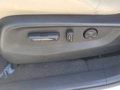 Used 2020 Honda CR-V Touring image 26