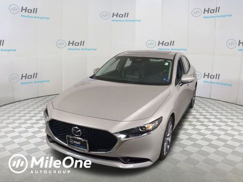 Certified 2025 MAZDA MAZDA3 s FWD image 1