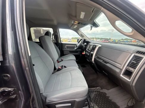 Used 2017 RAM 2500 SLT AWD/4WD image 18