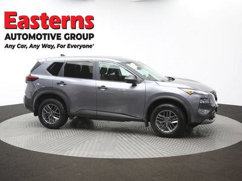 Used 2023 Nissan Rogue S AWD/4WD image 46