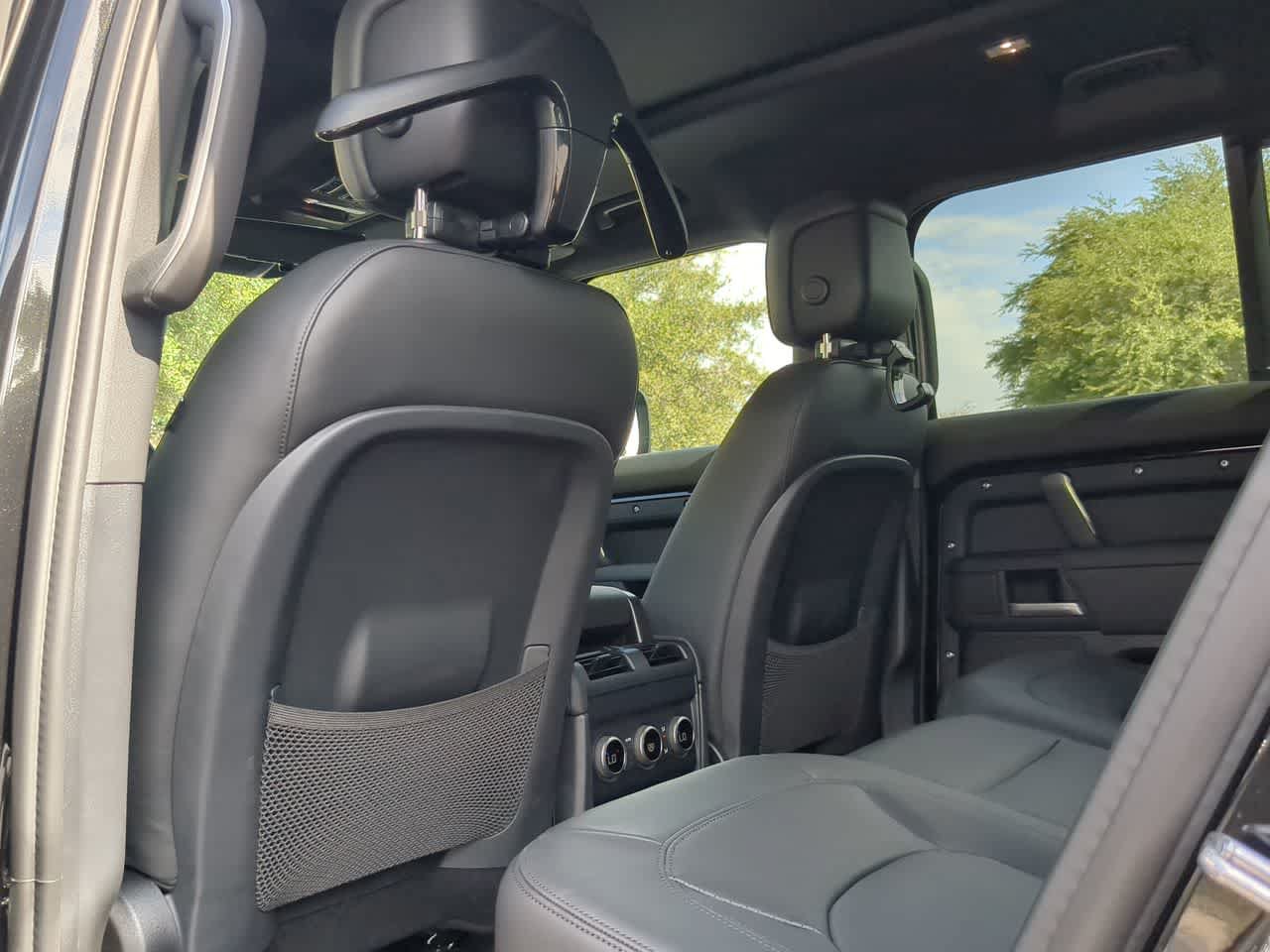 New 2026 Land Rover Defender 110 X-Dynamic SE AWD/4WD image 19