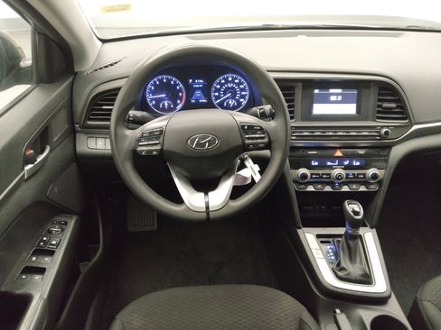 Used 2020 Hyundai Elantra SE w/ Cargo Package (C1) FWD image 22