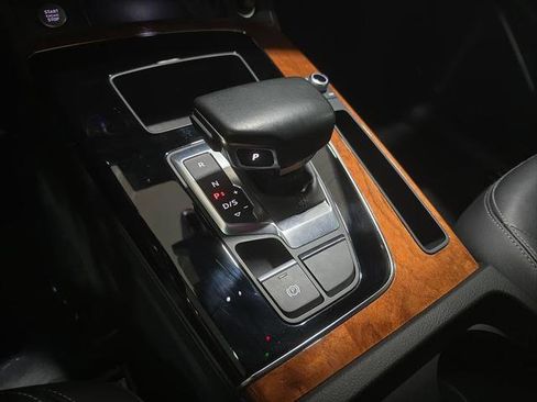 Certified 2023 Audi Q5 2.0T Premium w/ Convenience Package AWD/4WD image 24