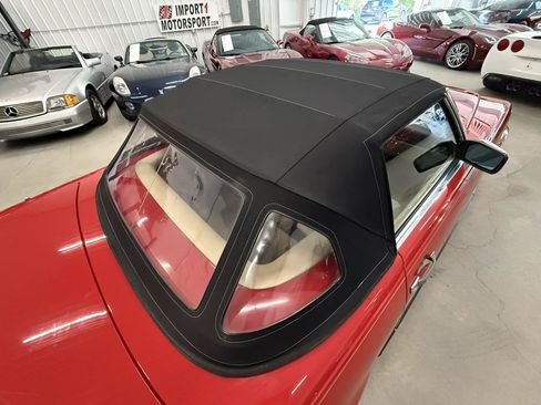 Used 1988 Mercedes-Benz 560 SL image 73