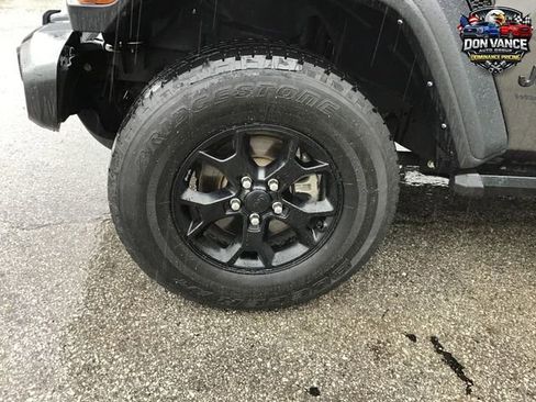 Used 2021 Jeep Wrangler Unlimited Sport AWD/4WD image 22