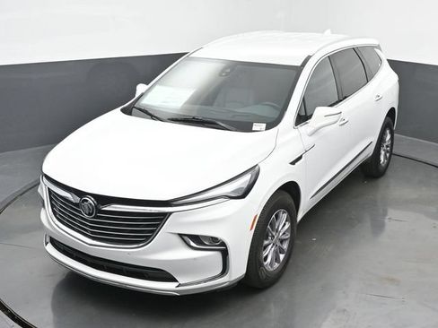 Used 2024 Buick Enclave Premium FWD image 42