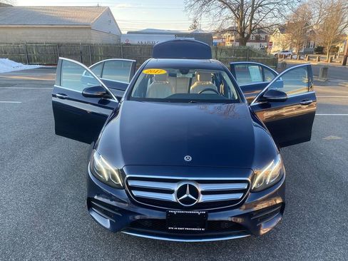Used 2017 Mercedes-Benz E 300 4MATIC image 29