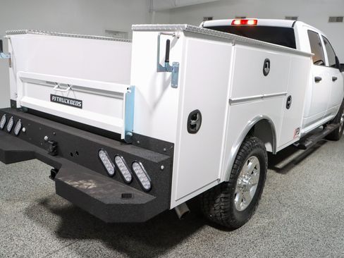 Used 2023 RAM 2500 Tradesman AWD/4WD image 8