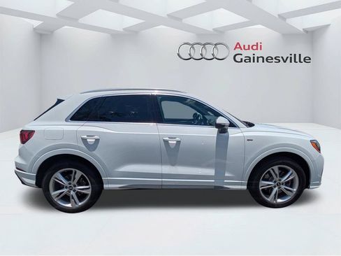 Used 2022 Audi Q3 2.0T Premium AWD/4WD image 2