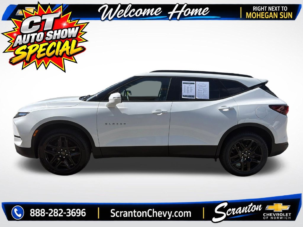 Certified 2024 Chevrolet Blazer LT AWD/4WD image 2