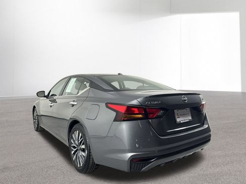 Certified 2024 Nissan Altima 2.5 SV image 32